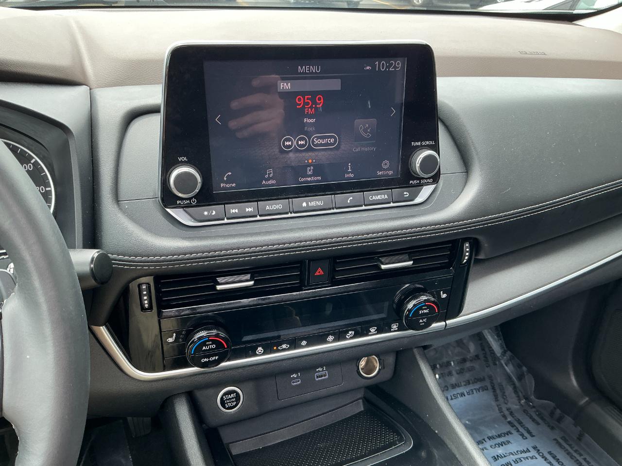 Nissan Rogue FWD SV 2021