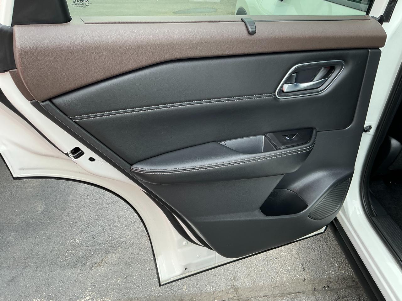 Nissan Rogue FWD SV 2021