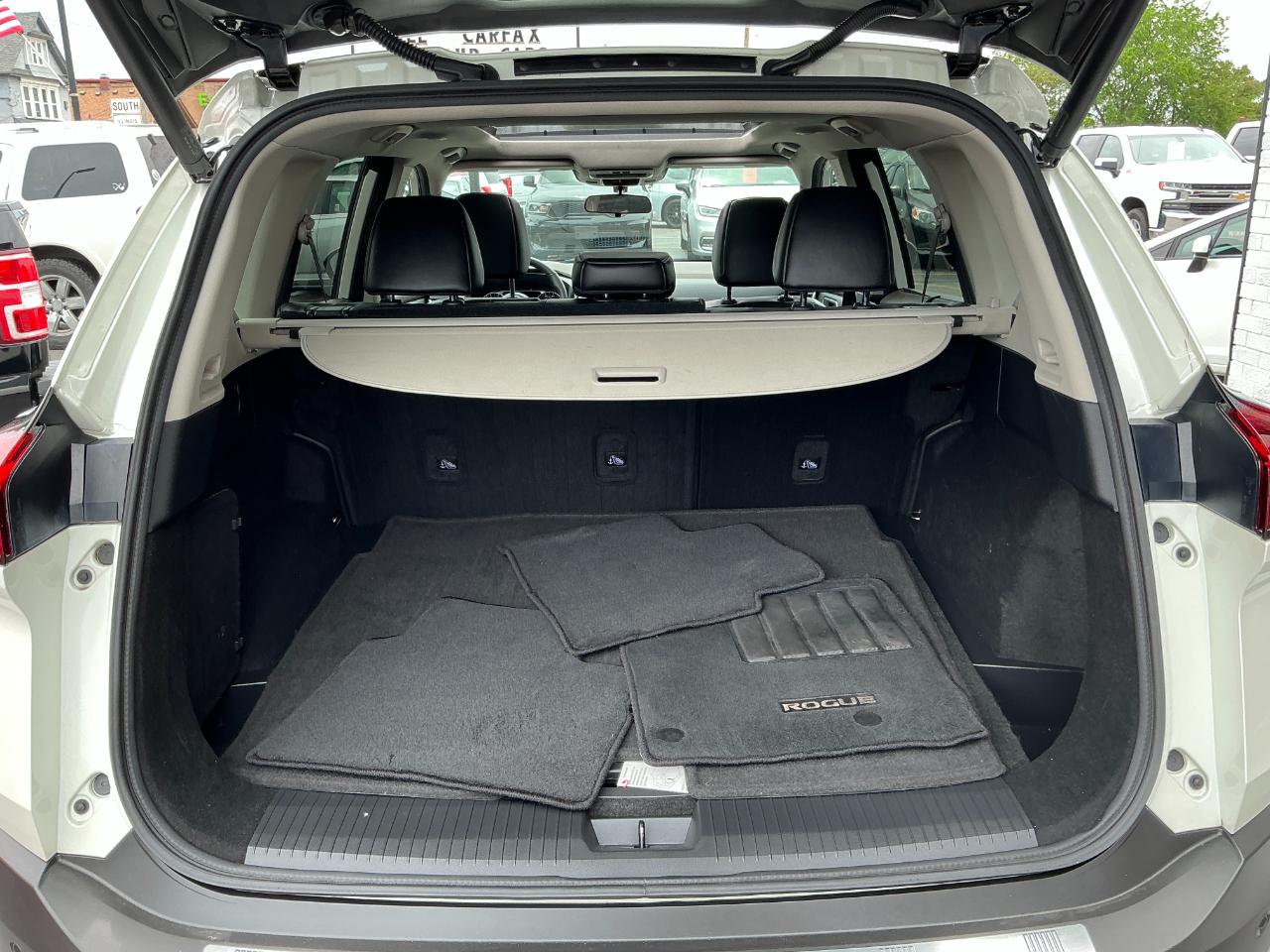 Nissan Rogue FWD SV 2021