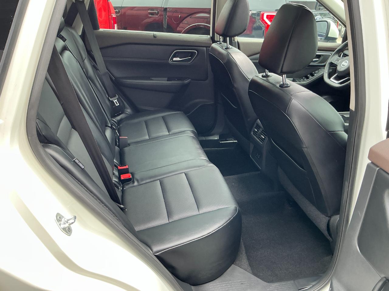 Nissan Rogue FWD SV 2021