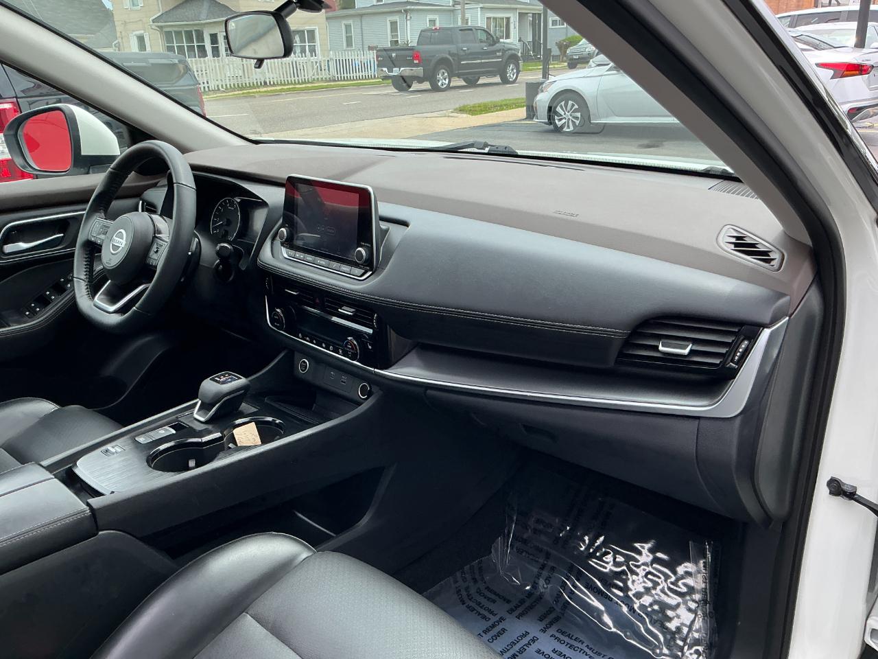 Nissan Rogue FWD SV 2021