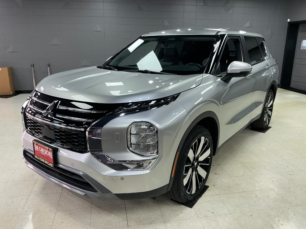 Mitsubishi Outlander SE S-AWC 2025