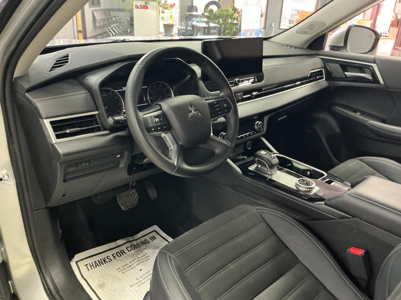 Mitsubishi Outlander SE S-AWC 2025