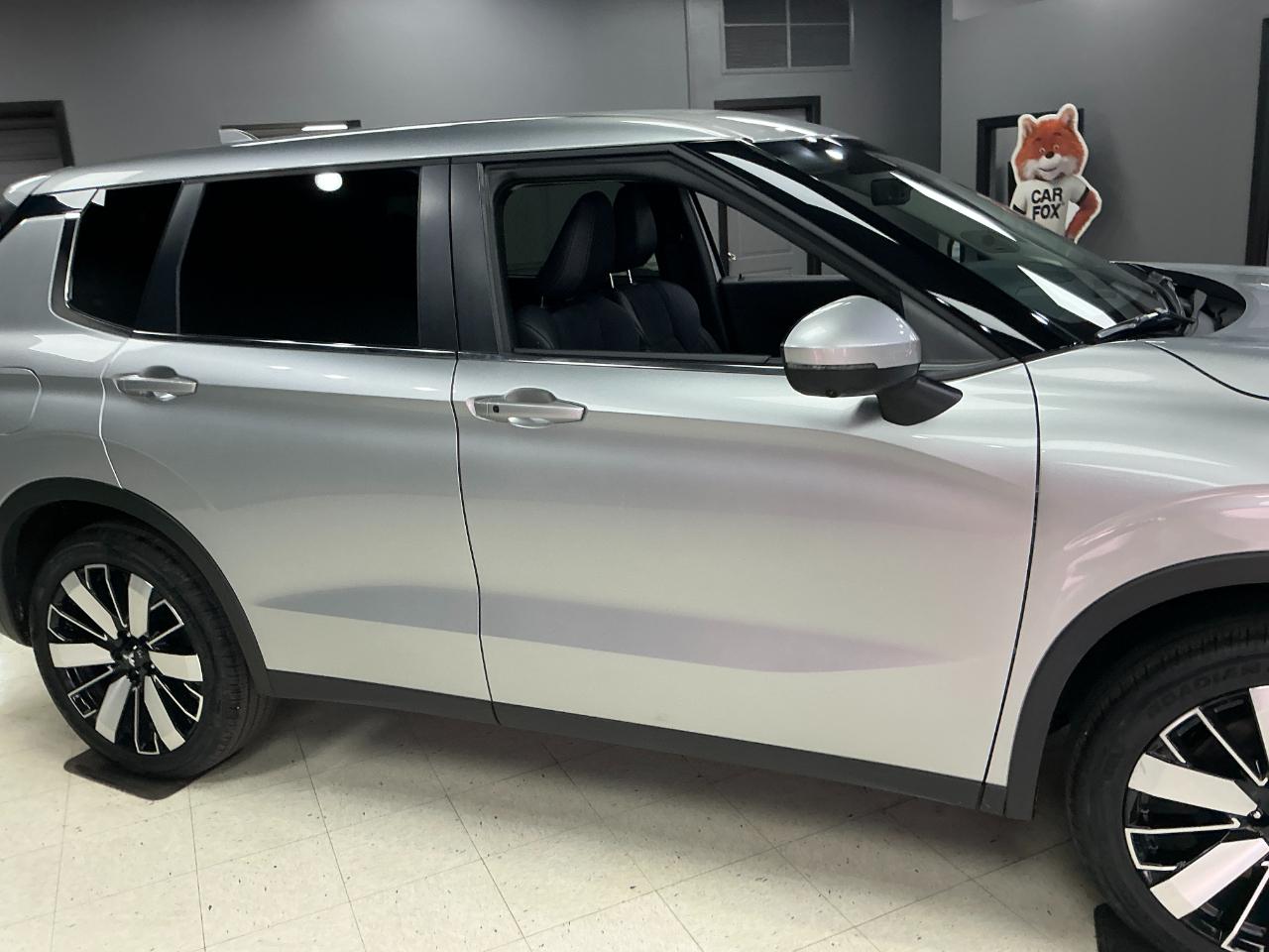 Mitsubishi Outlander SE S-AWC 2025