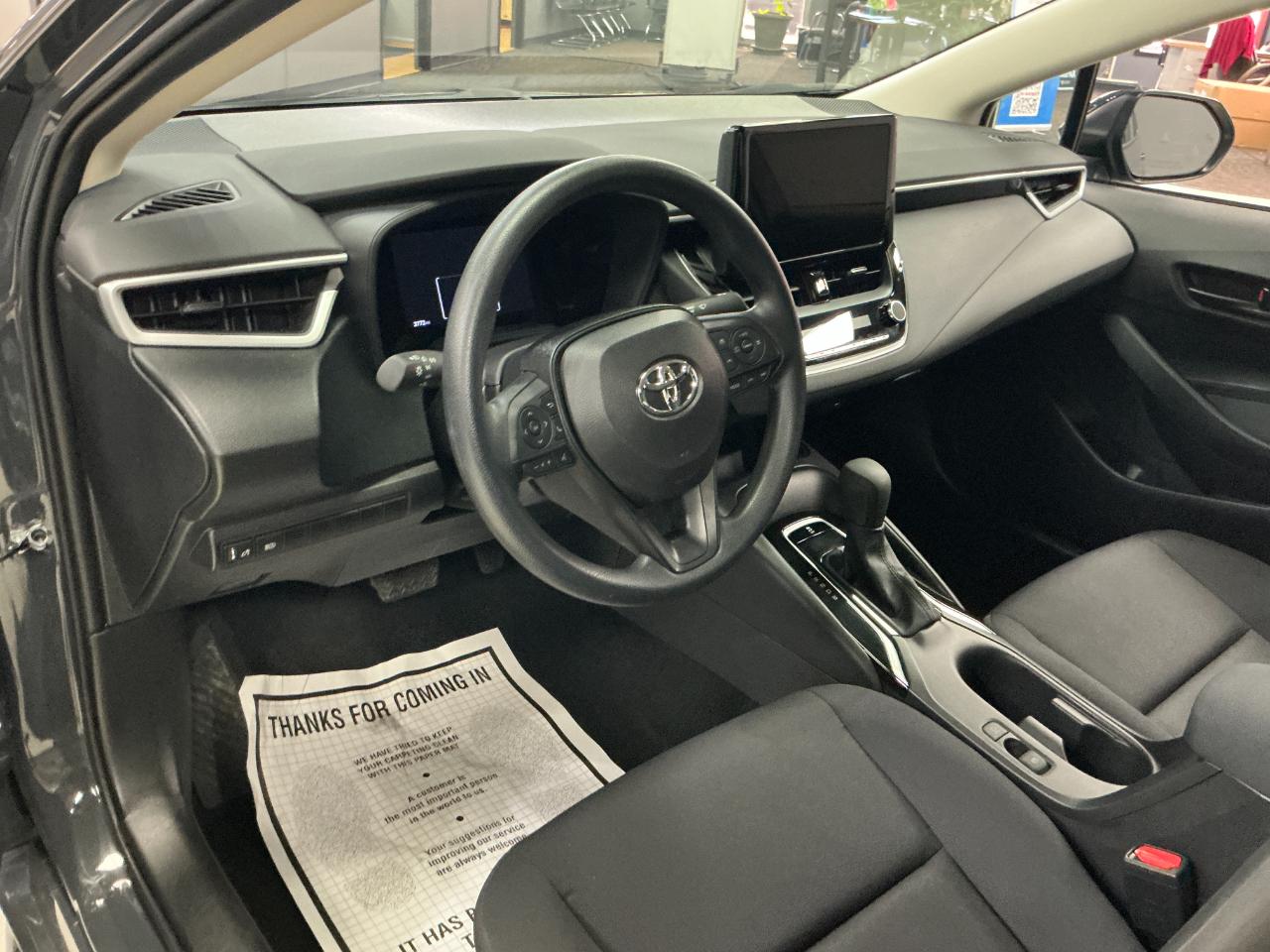 Toyota Corolla LE CVT (Natl) 2026