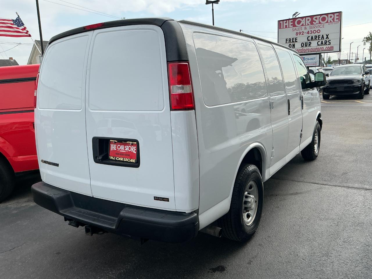 Chevrolet Express Cargo Van RWD 2500 135" 2019
