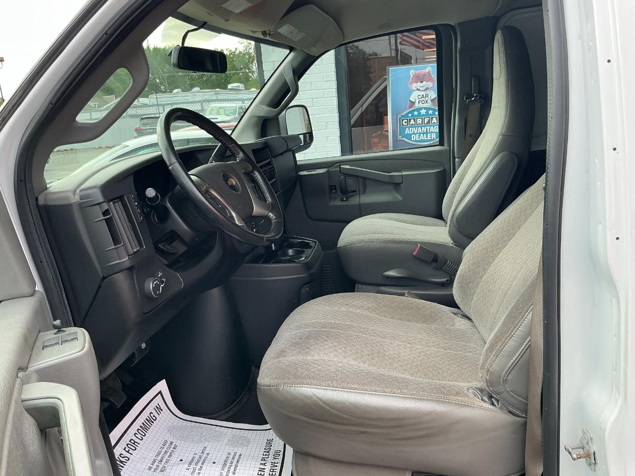 Chevrolet Express Cargo Van RWD 2500 135" 2019