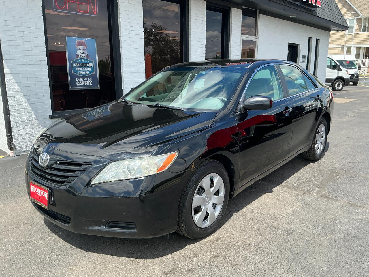 Toyota Camry 4dr Sdn LE Auto 2009
