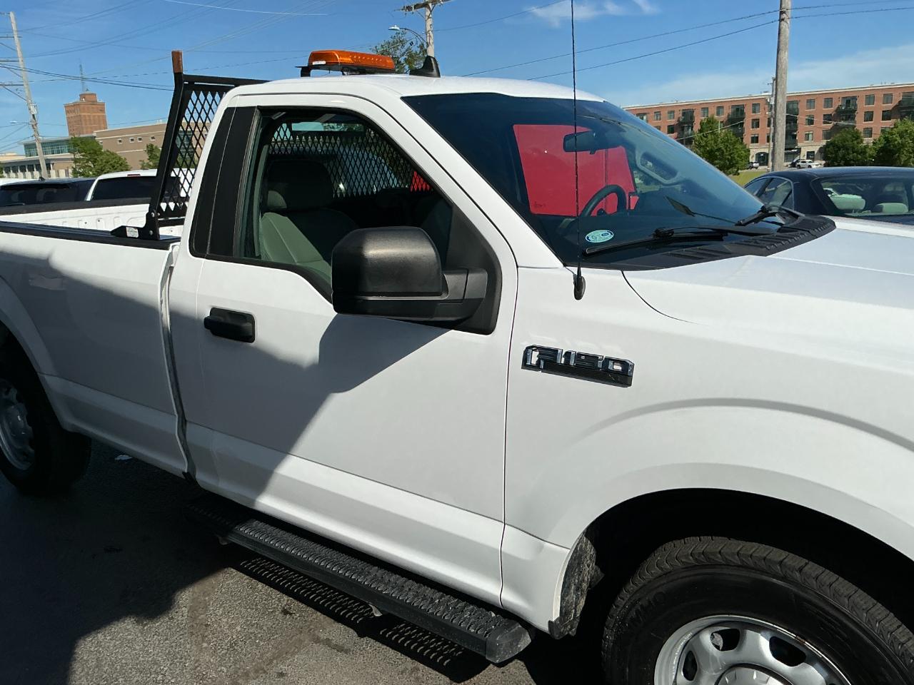 Ford F-150 XLT 2WD Reg Cab 8' Box 2020
