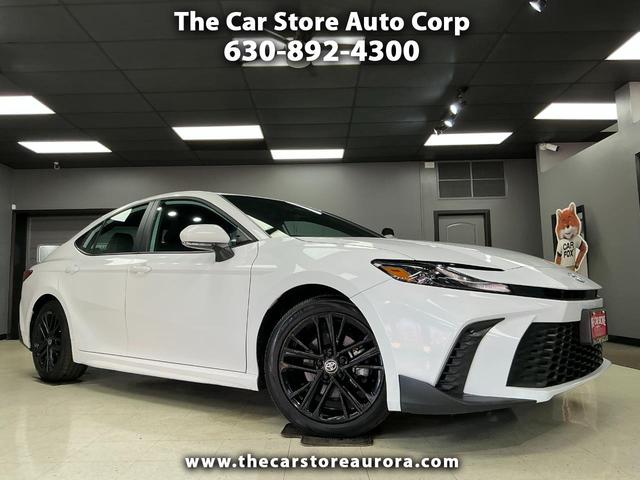 White 2025 Toyota Camry SE FWD Sedan Front-Wheel Drive Automatic