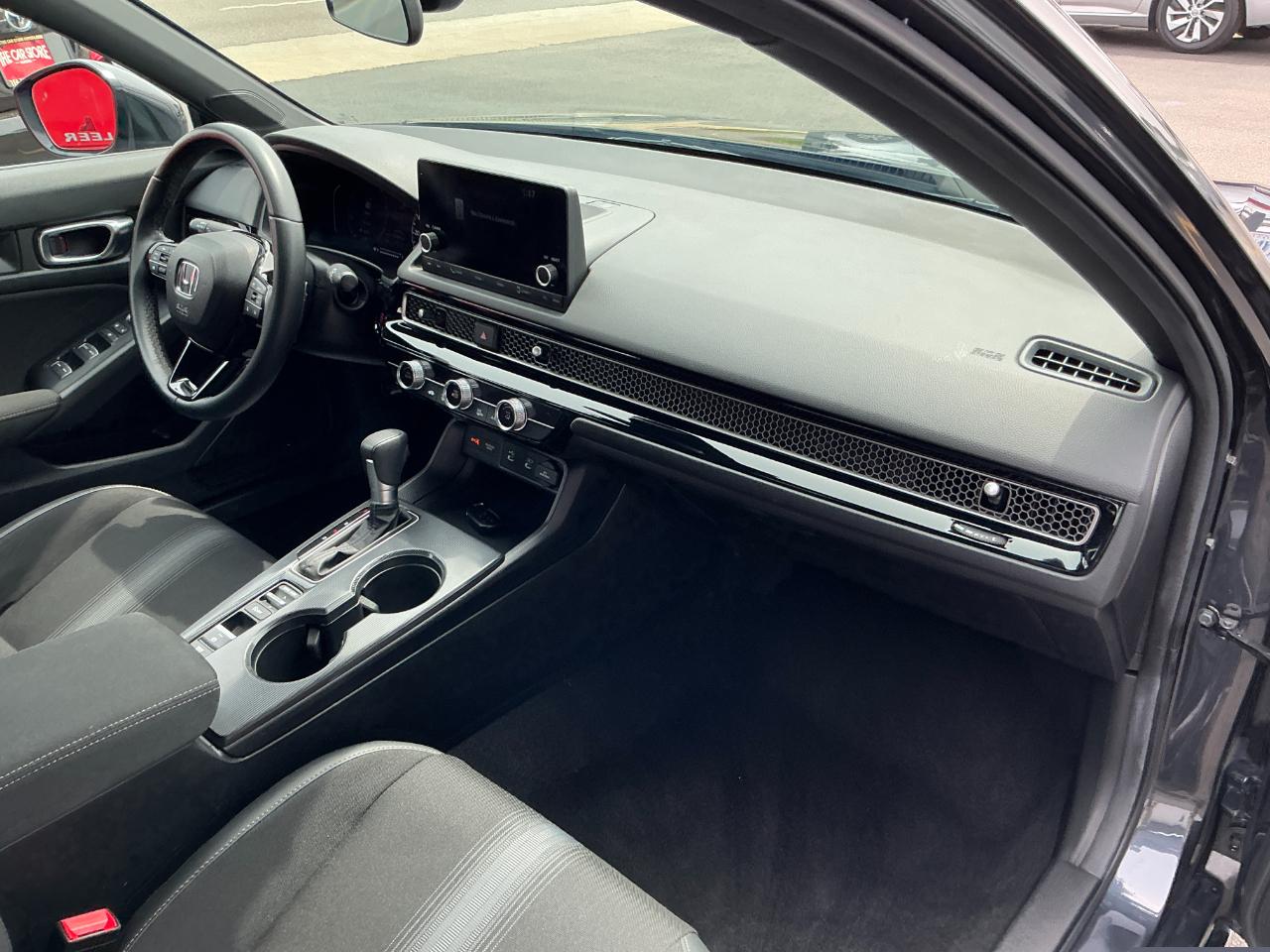 Honda Civic Sedan Sport CVT 2025