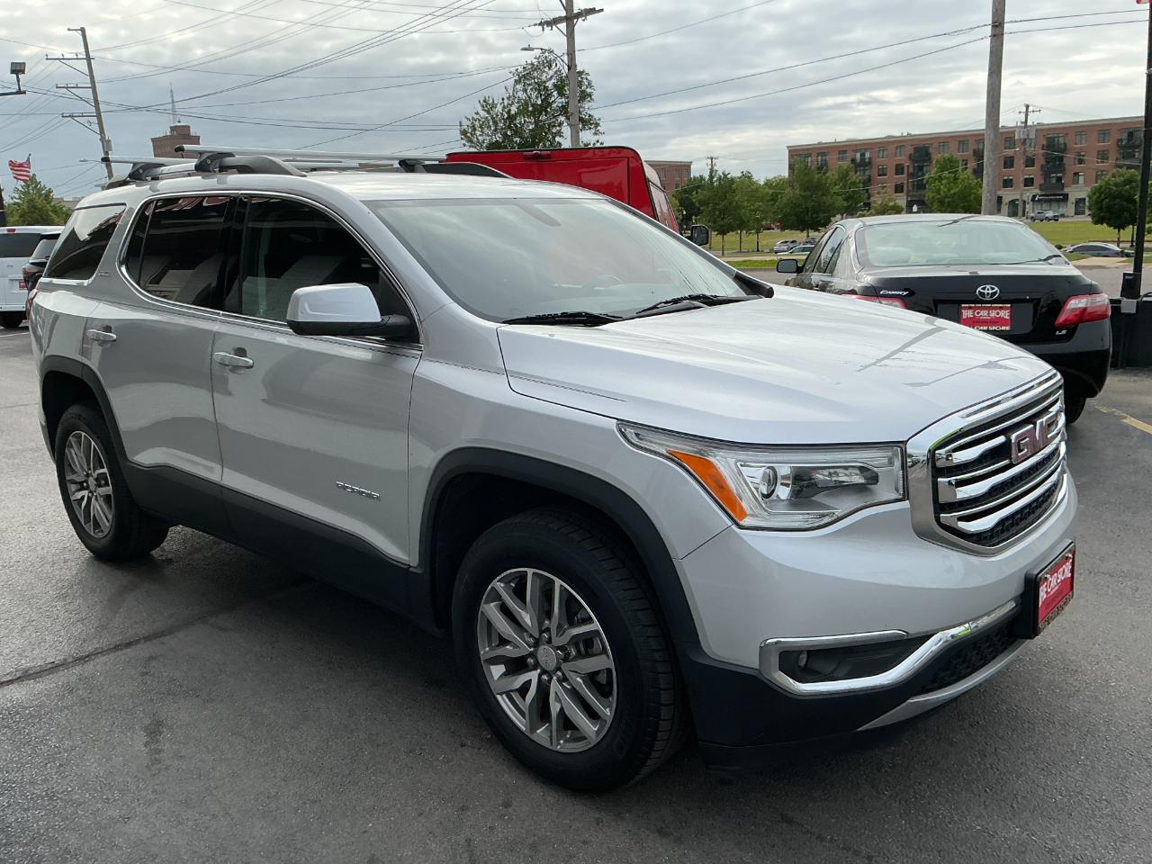 GMC Acadia FWD 4dr SLE w/SLE-2 2019