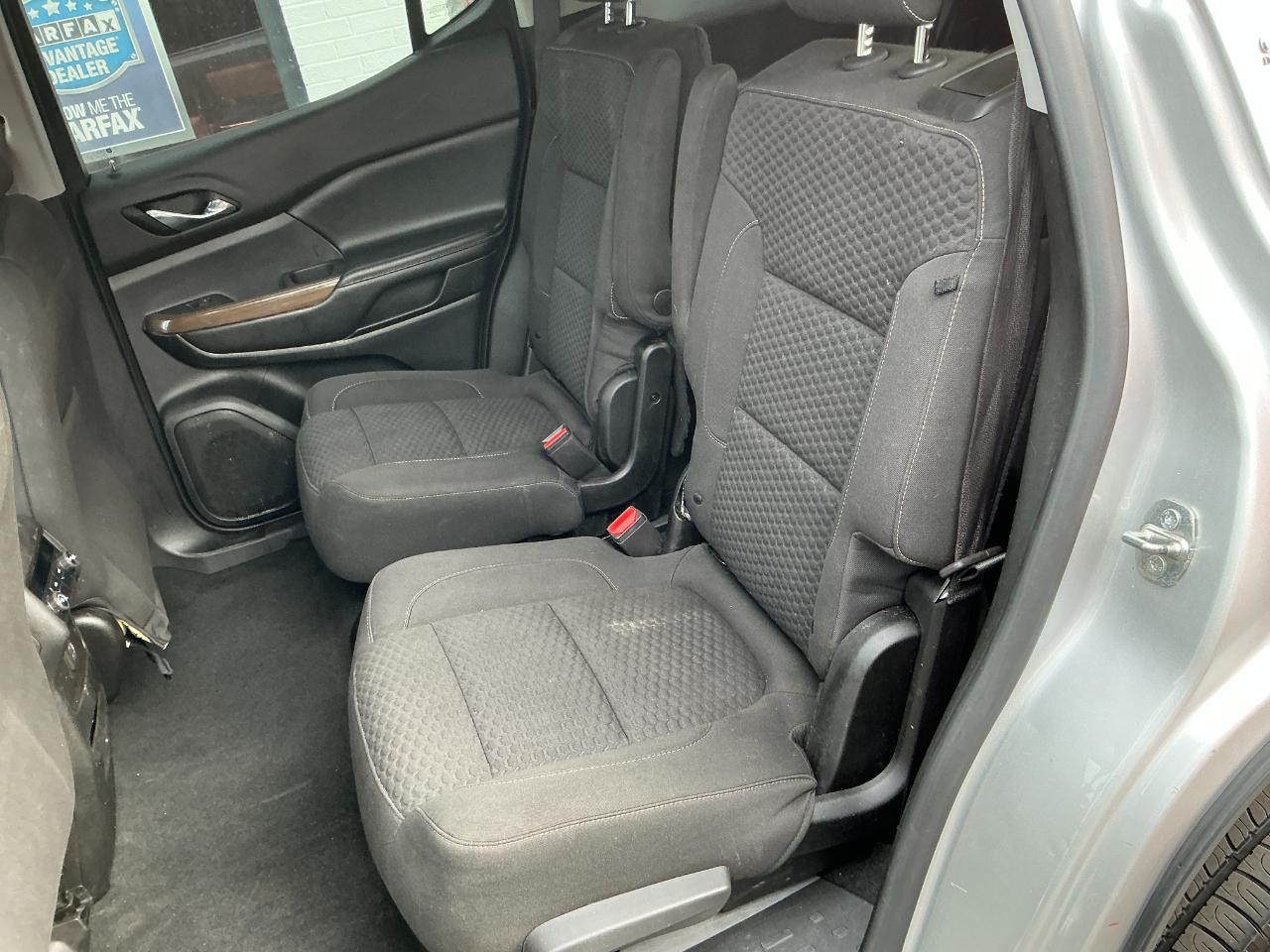 GMC Acadia FWD 4dr SLE w/SLE-2 2019