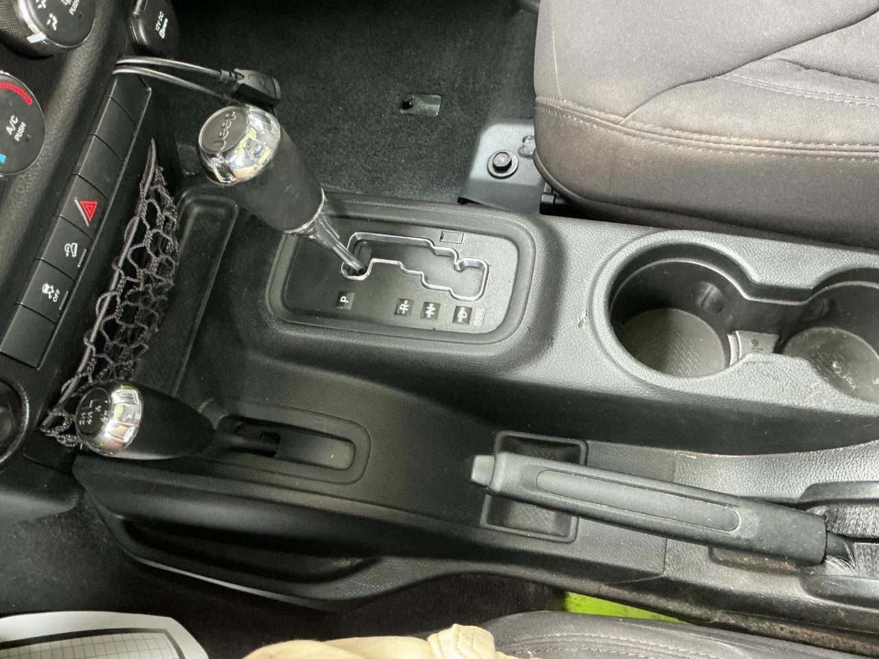 Jeep Wrangler Unlimited 4WD 4dr Sport 2013