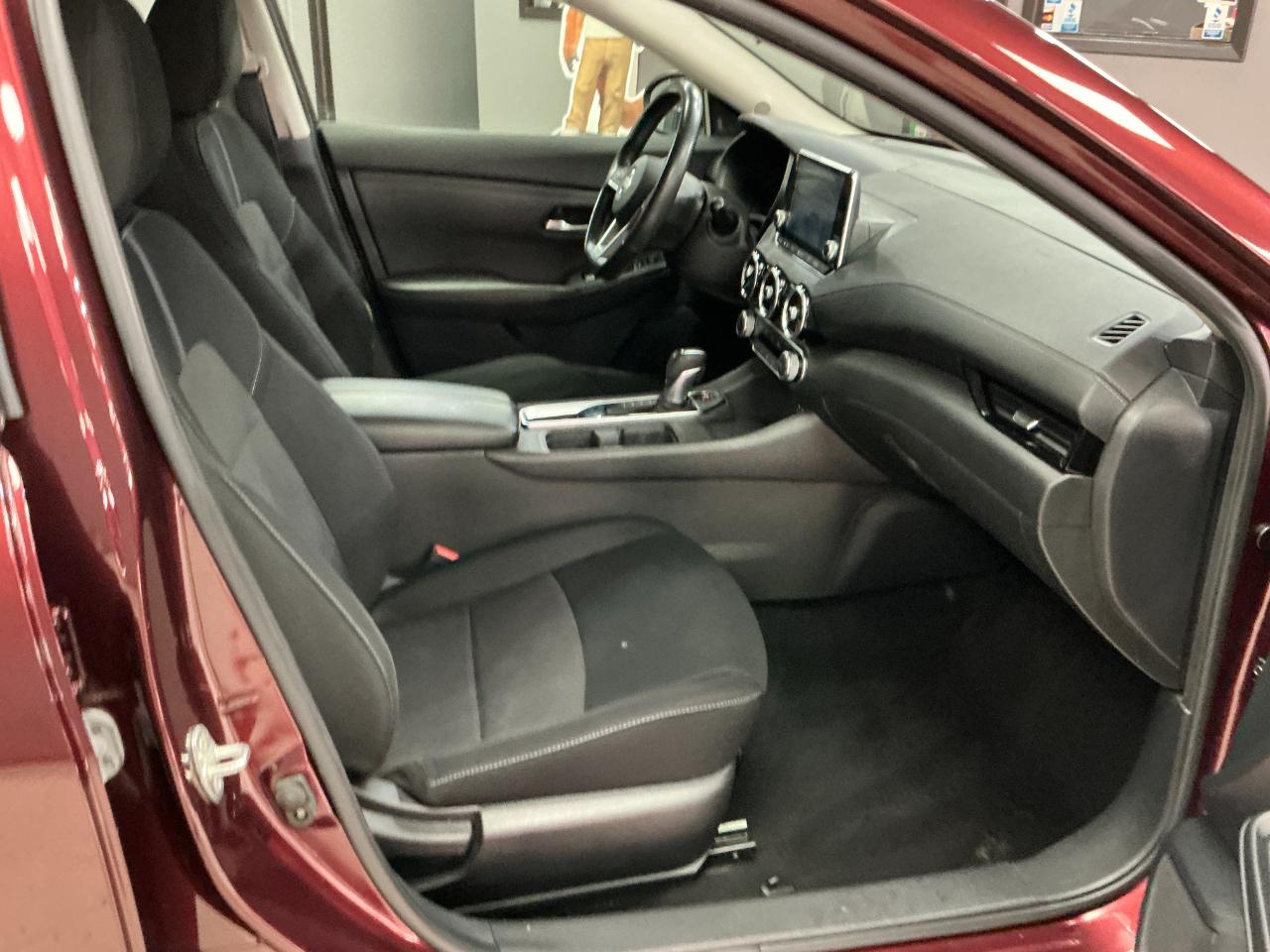 Nissan Sentra SV CVT 2022