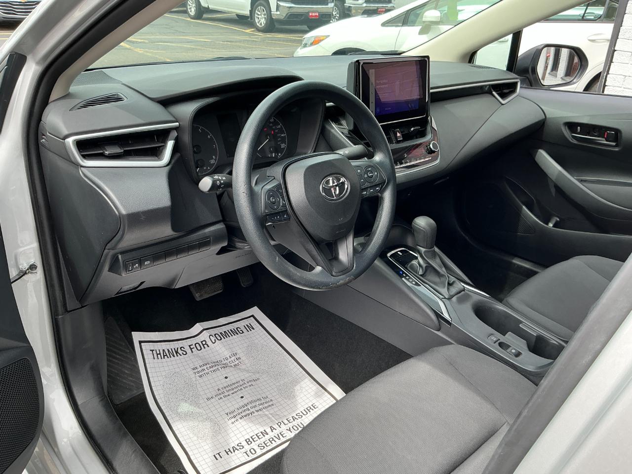 Toyota Corolla LE CVT (Natl) 2024