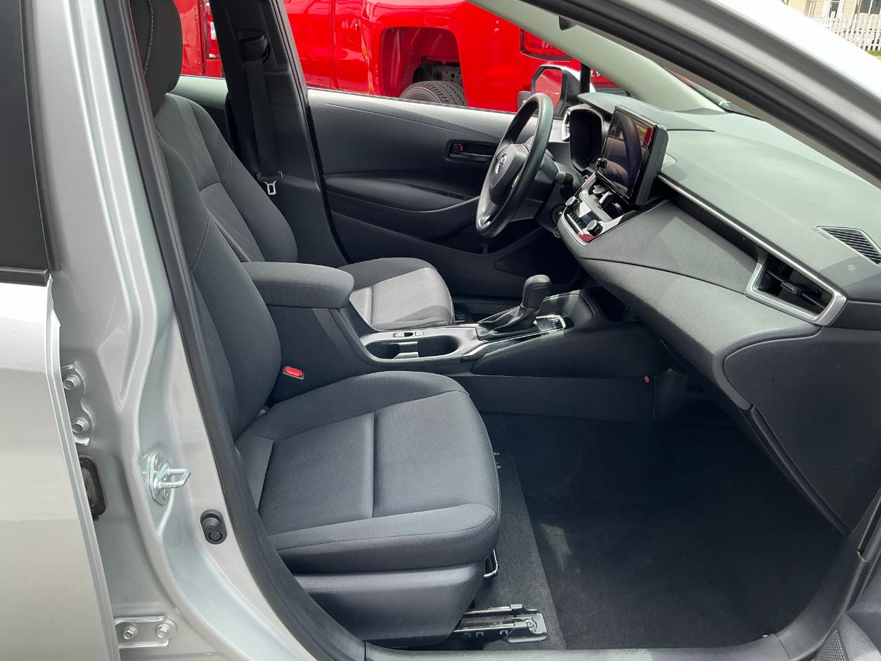 Toyota Corolla LE CVT (Natl) 2024