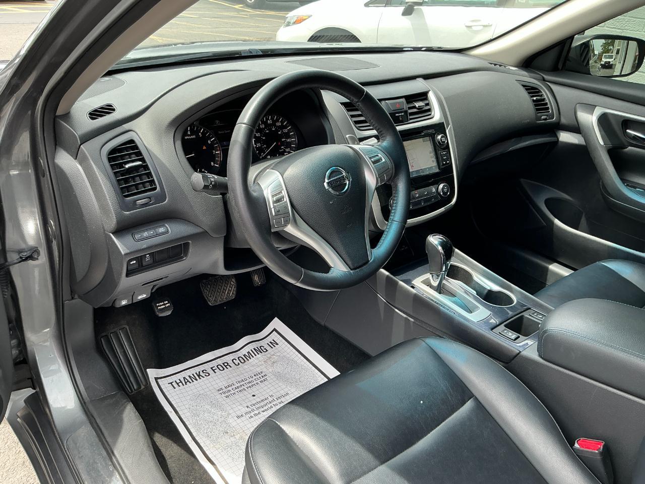 Nissan Altima 2.5 SR Sedan 2018