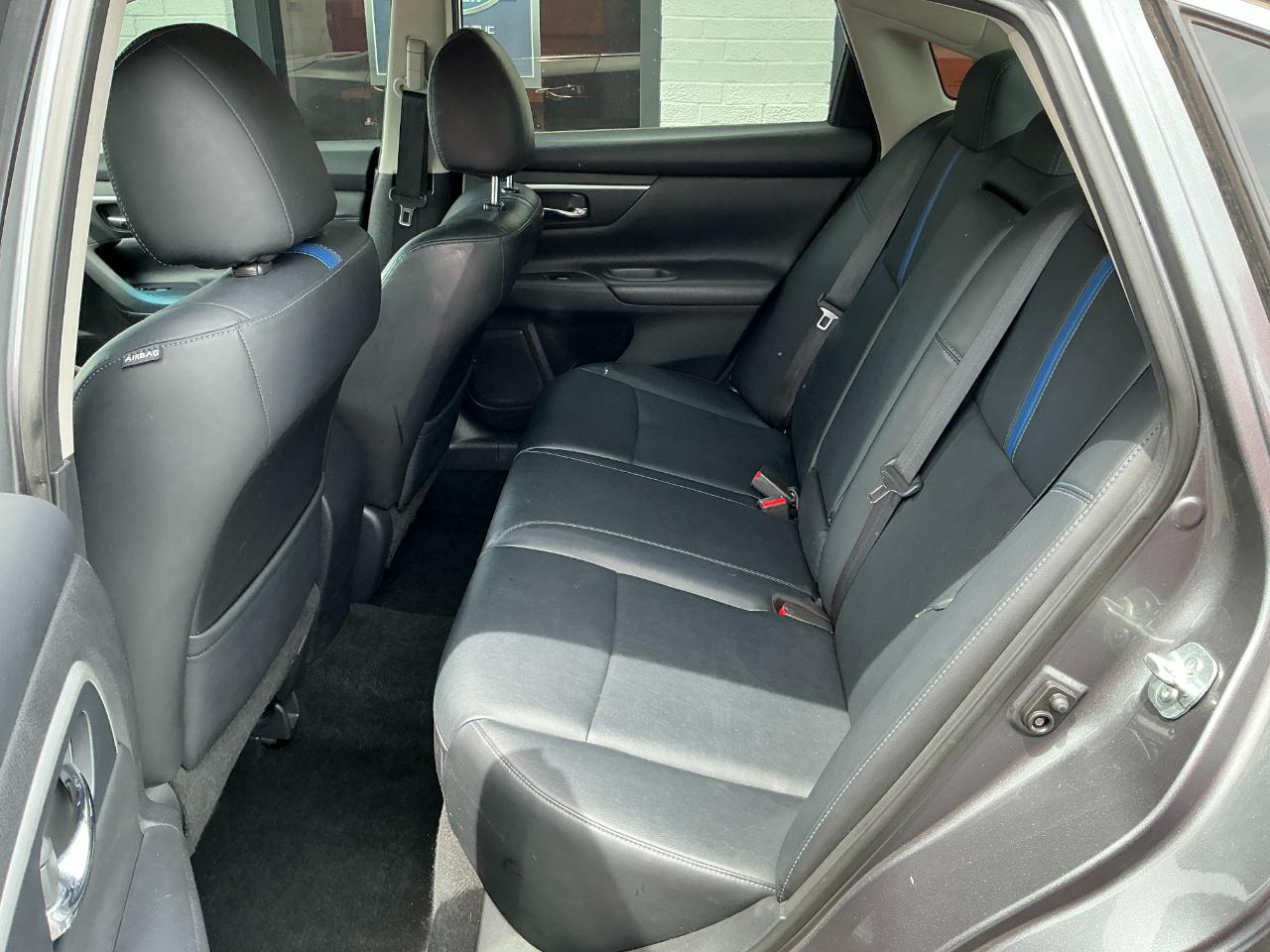 Nissan Altima 2.5 SR Sedan 2018