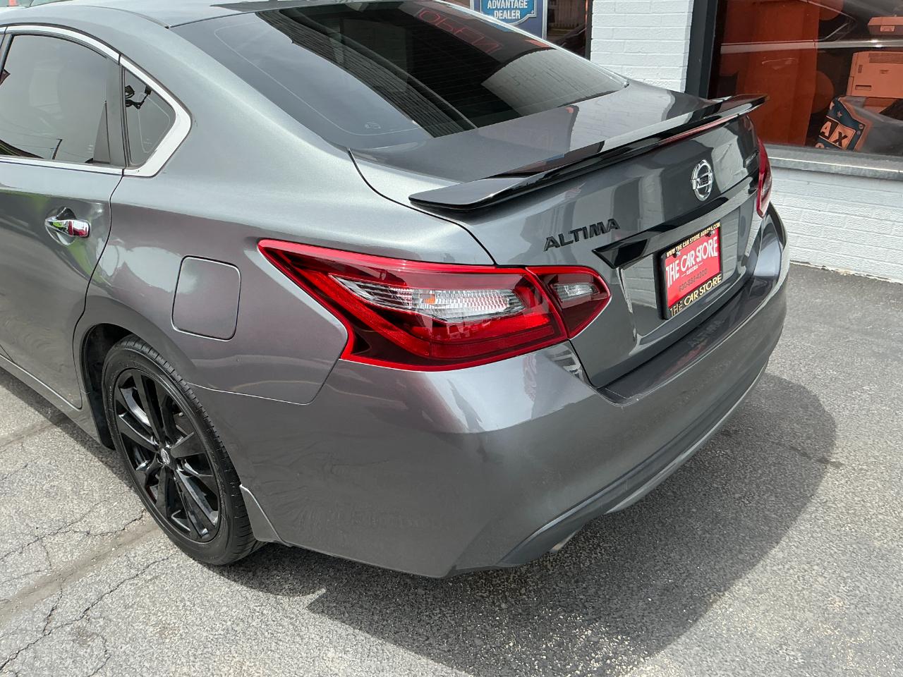Nissan Altima 2.5 SR Sedan 2018