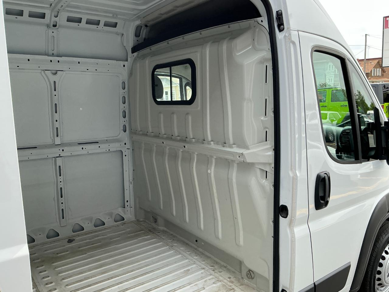 RAM ProMaster Cargo Van Tradesman 3500 High Roof 159" WB w/Pass Seat 2025
