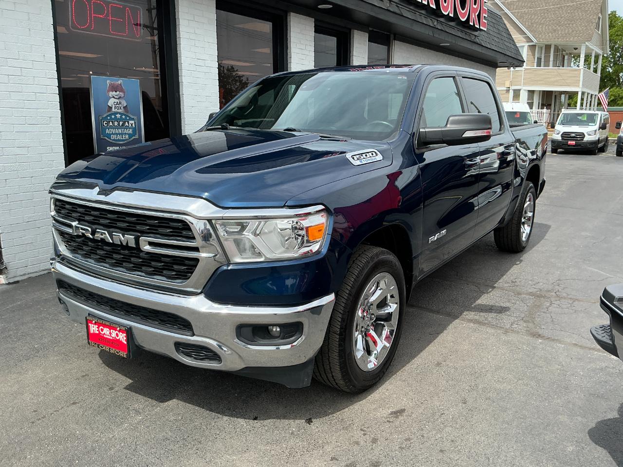 RAM 1500 Big Horn 4x4 Crew Cab 5'7" Box 2022
