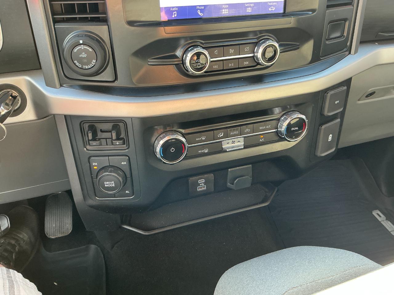 Ford F-150 XLT 4WD SuperCrew 6.5' Box 2022