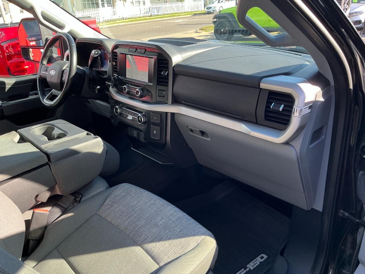 Ford F-150 XLT 4WD SuperCrew 6.5' Box 2022