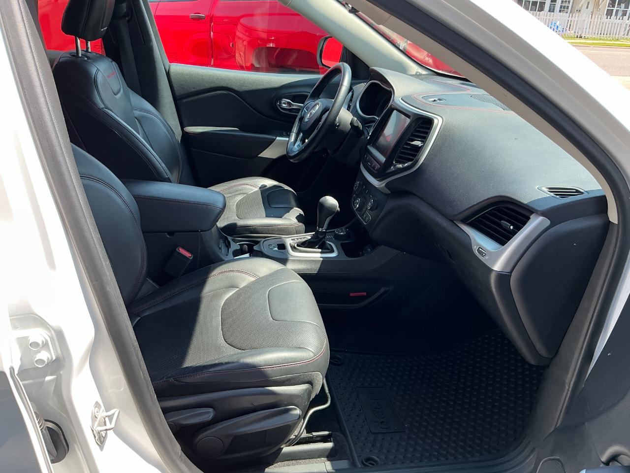 Jeep Cherokee Trailhawk 4x4 2018