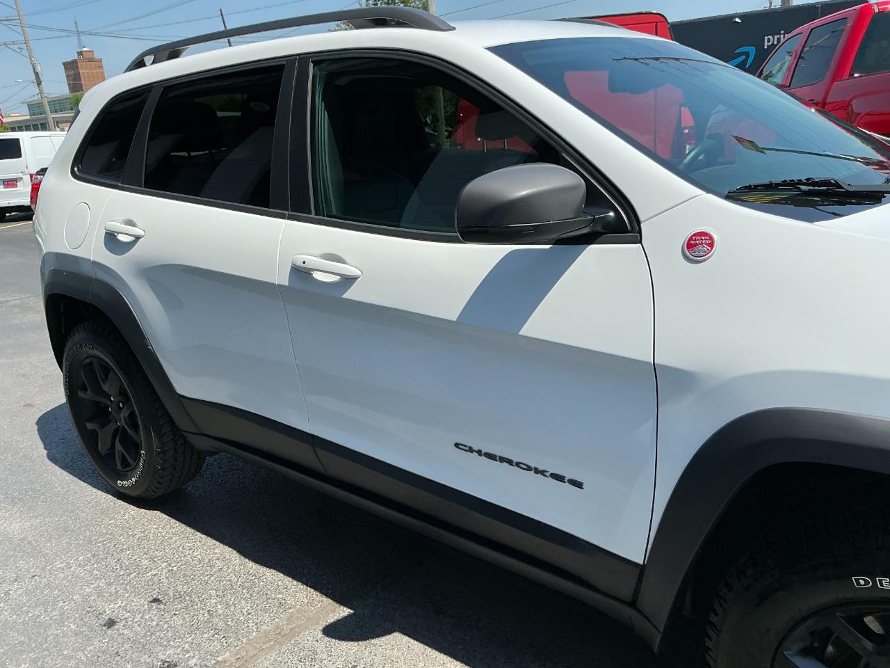 Jeep Cherokee Trailhawk 4x4 2018
