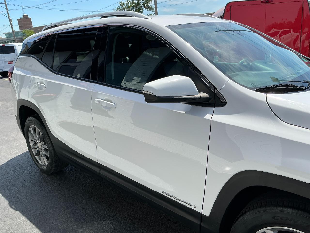 GMC Terrain AWD 4dr SLT 2022