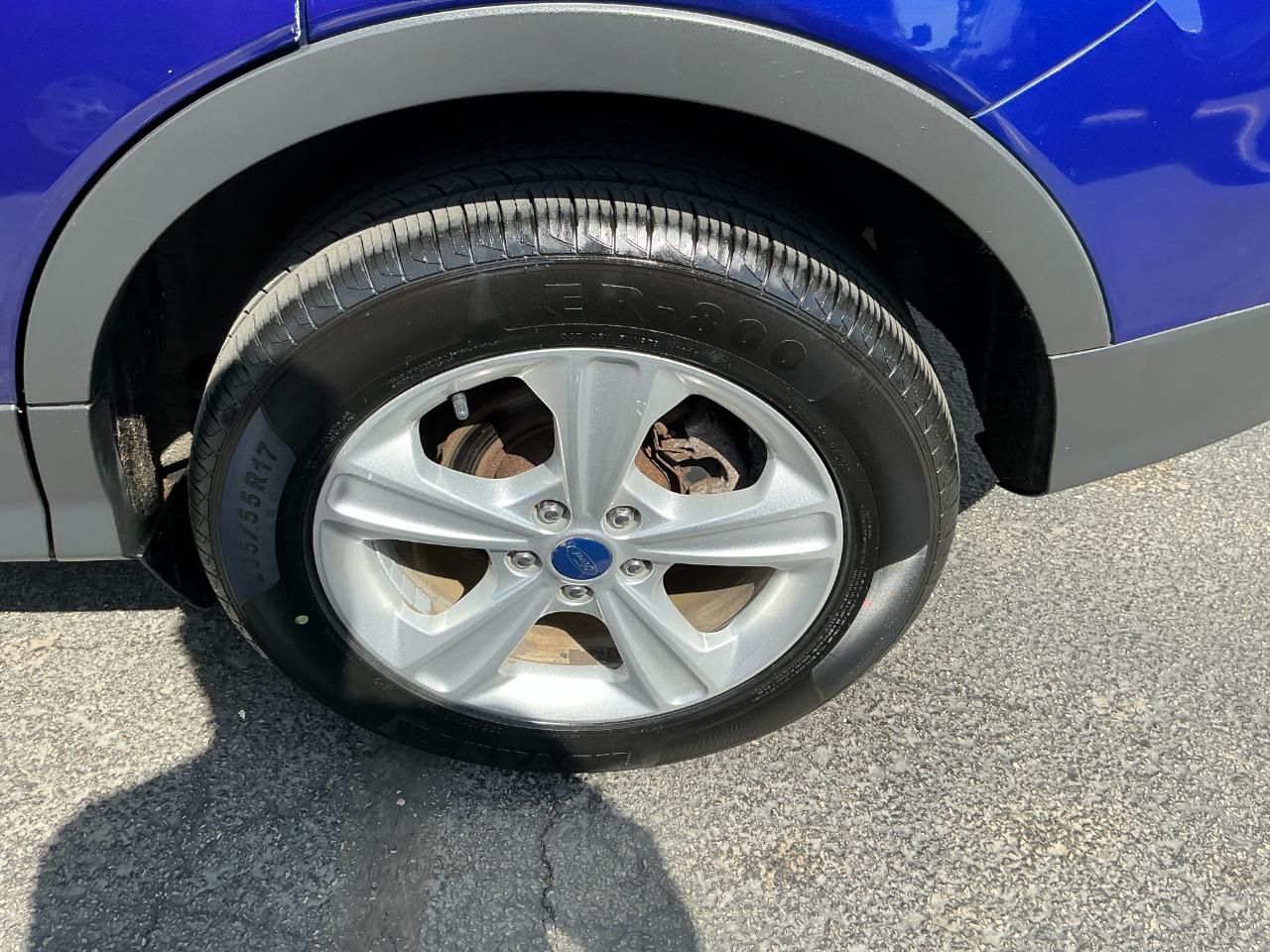 Ford Escape FWD 4dr SE 2015