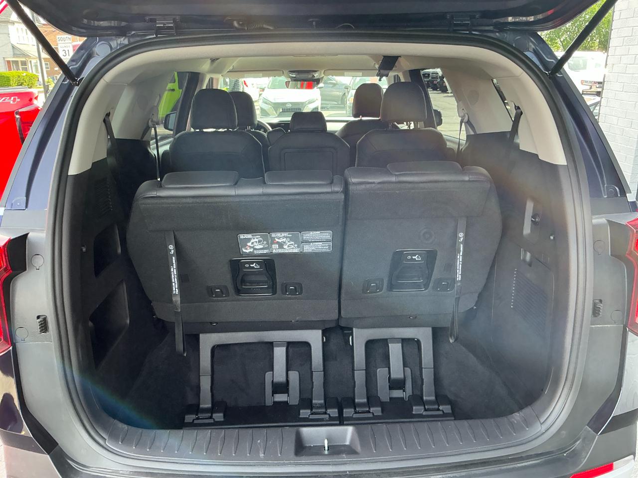 Kia Carnival Hybrid LXS FWD 2026