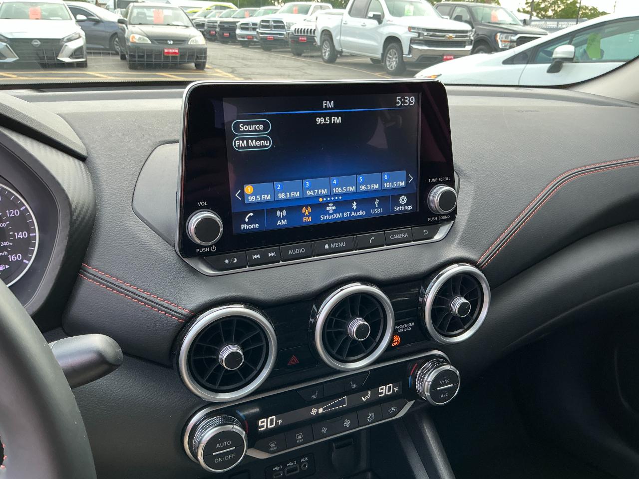Nissan Sentra SR CVT 2025