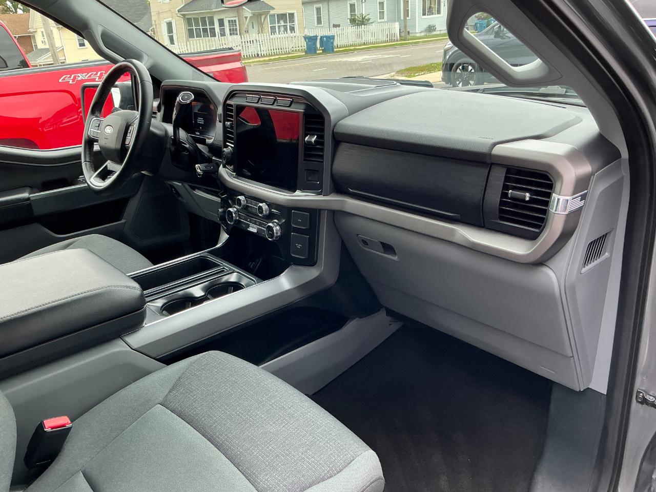 Ford F-150 XLT 4WD SuperCrew 5.5' Box 2024