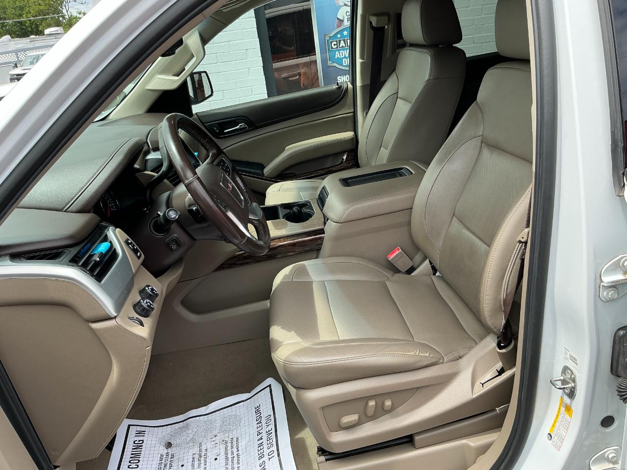 GMC Yukon XL 4WD 4dr SLT 2019