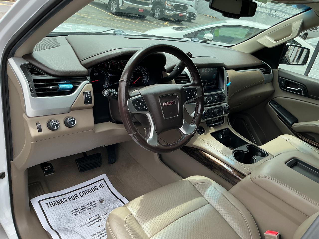 GMC Yukon XL 4WD 4dr SLT 2019
