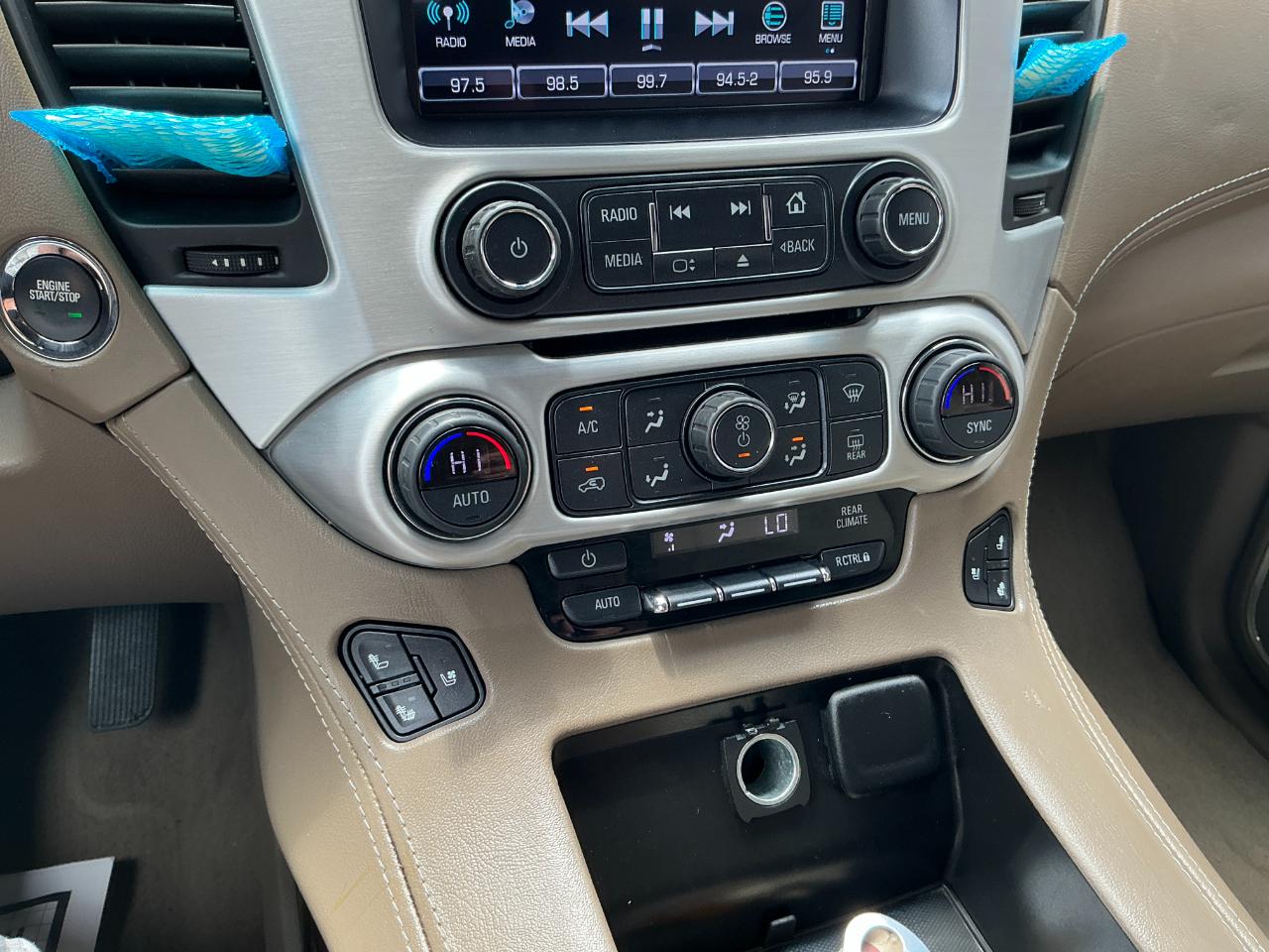 GMC Yukon XL 4WD 4dr SLT 2019