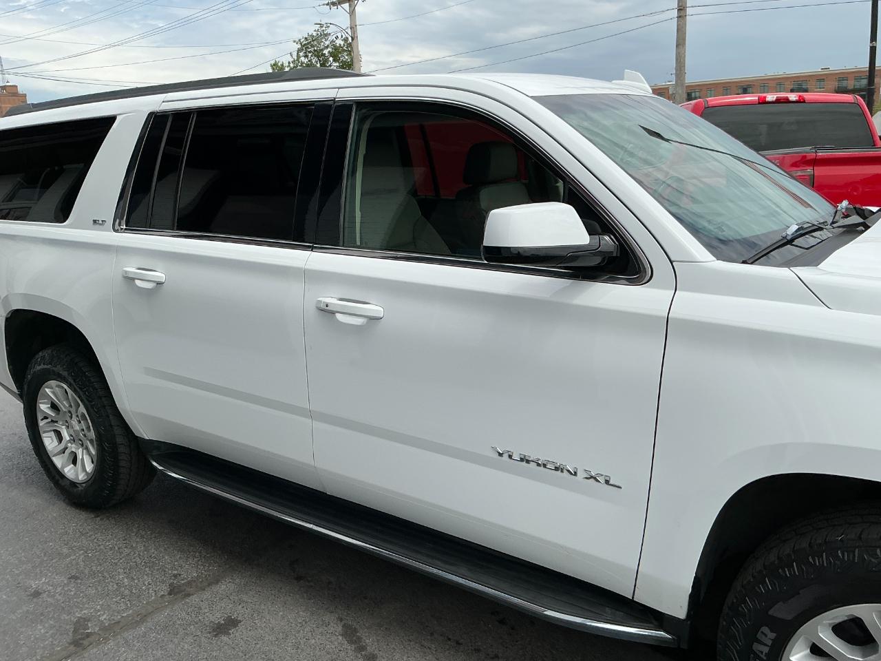 GMC Yukon XL 4WD 4dr SLT 2019