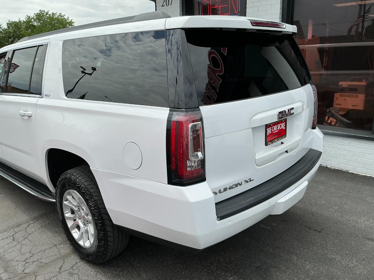 GMC Yukon XL 4WD 4dr SLT 2019