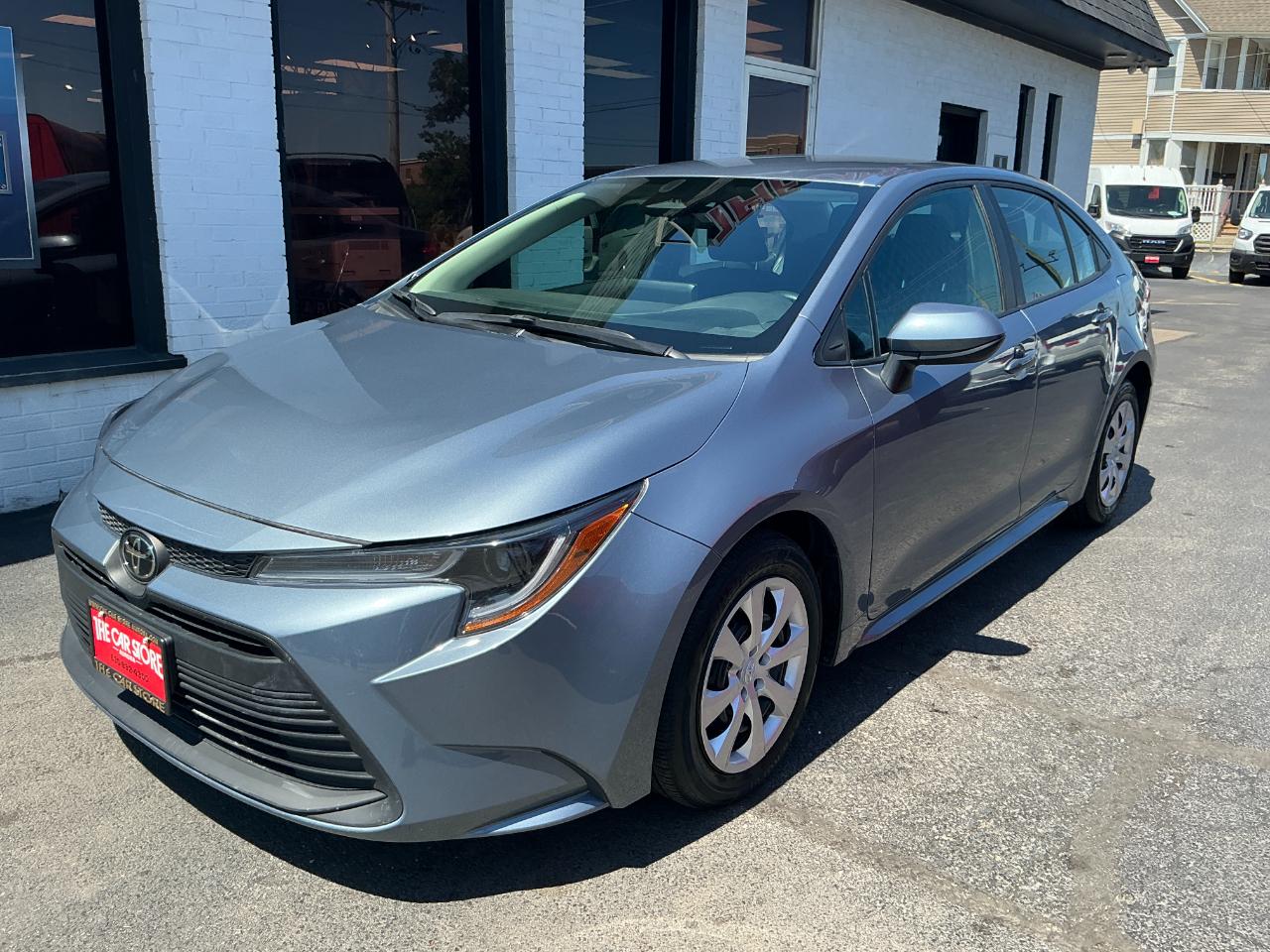 Toyota Corolla LE CVT (Natl) 2024