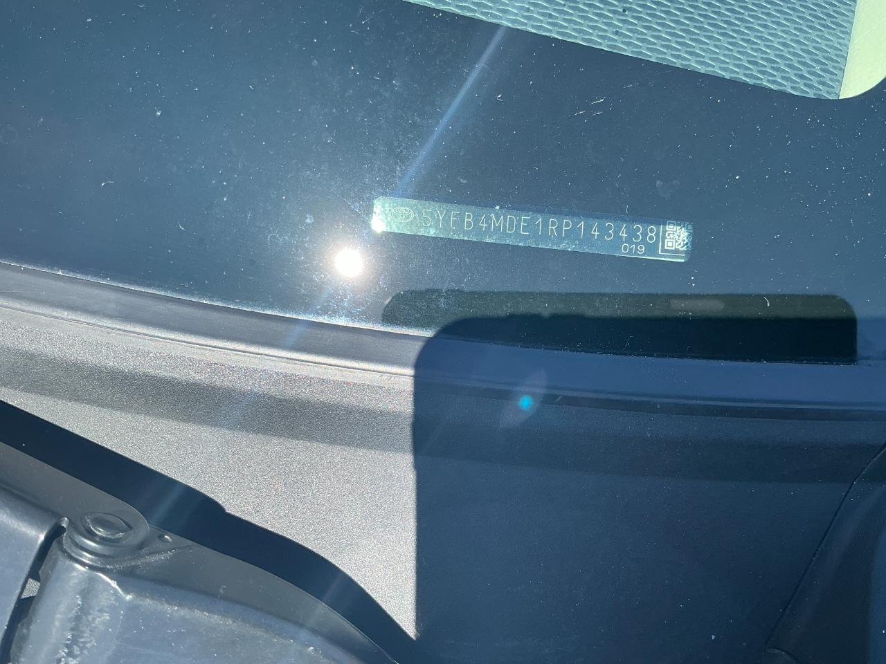 Toyota Corolla LE CVT (Natl) 2024