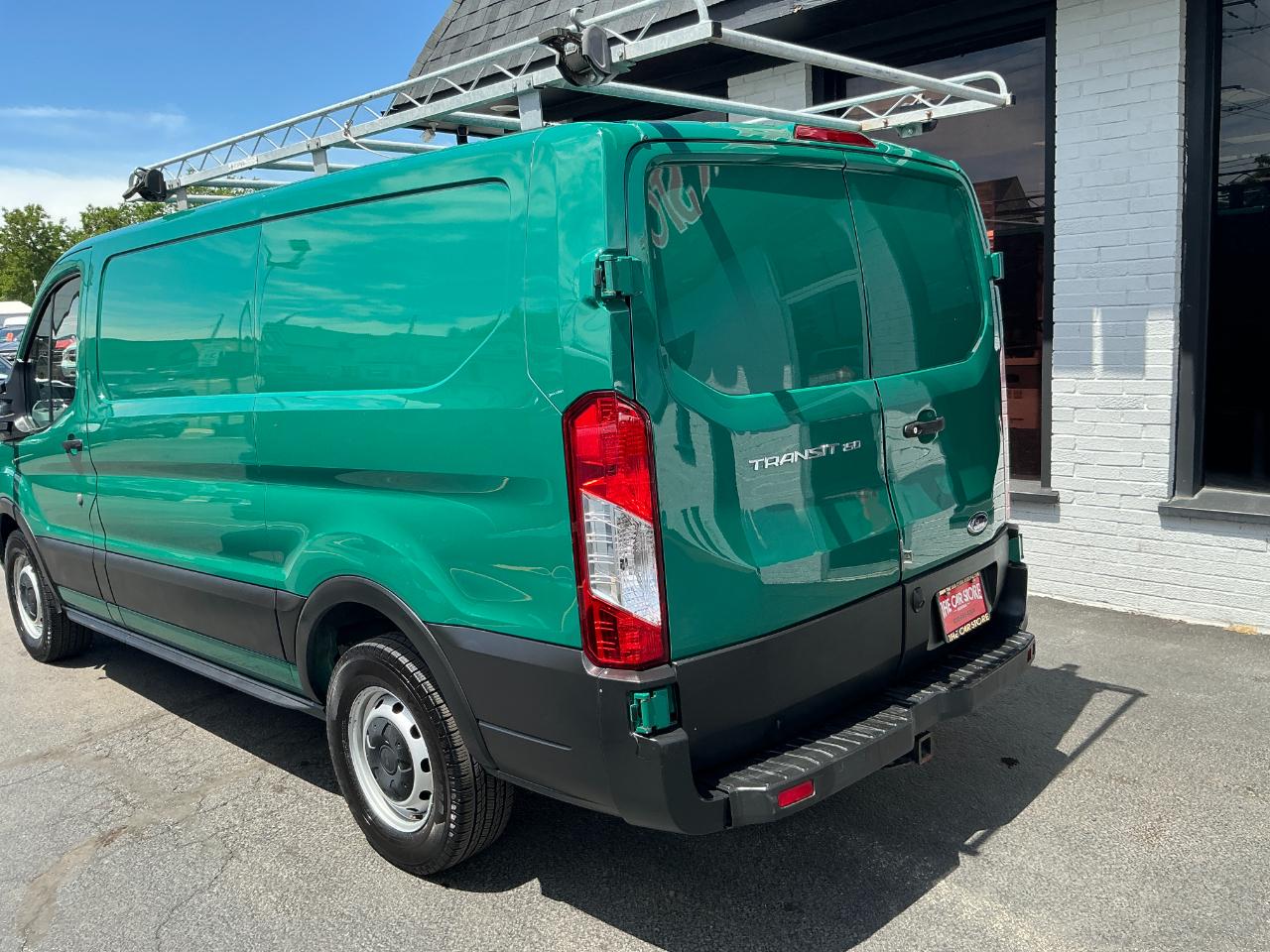 Ford Transit Van T-150 130" Low Rf 8600 GVWR Swing-Out RH Dr 2019