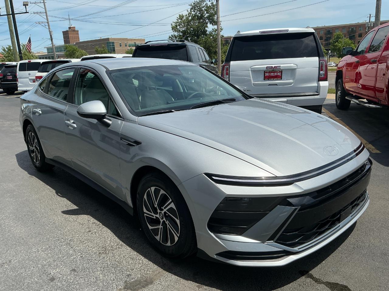 Hyundai Sonata Hybrid Blue FWD 2026
