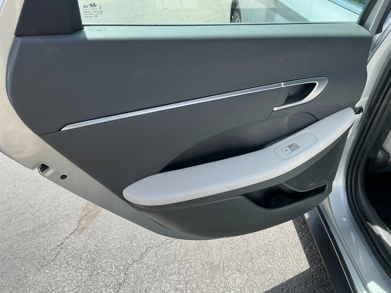 Hyundai Sonata Hybrid Blue FWD 2026