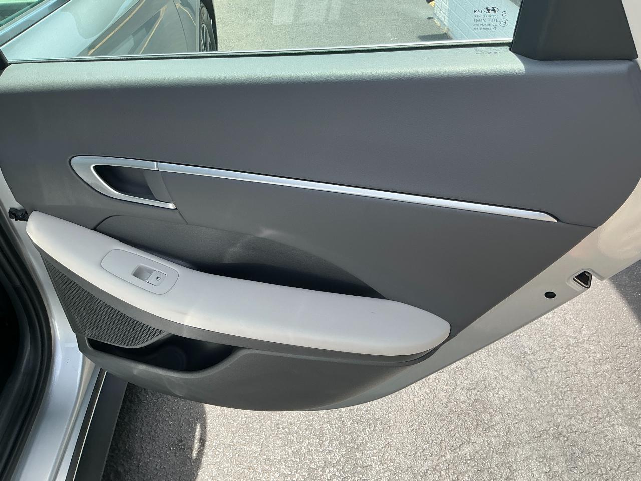 Hyundai Sonata Hybrid Blue FWD 2026