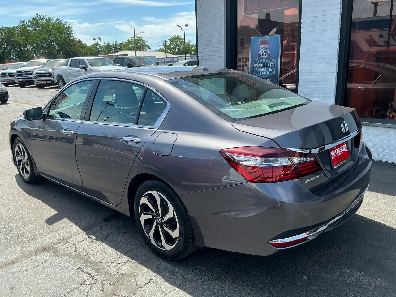 Honda Accord Sedan EX-L CVT w/Navi & Honda Sensing 2017