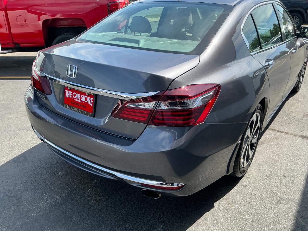 Honda Accord Sedan EX-L CVT w/Navi & Honda Sensing 2017