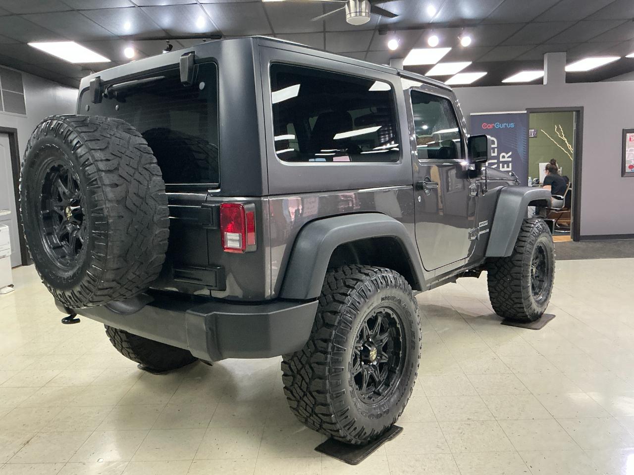 Jeep Wrangler 4WD 2dr Sport 2014