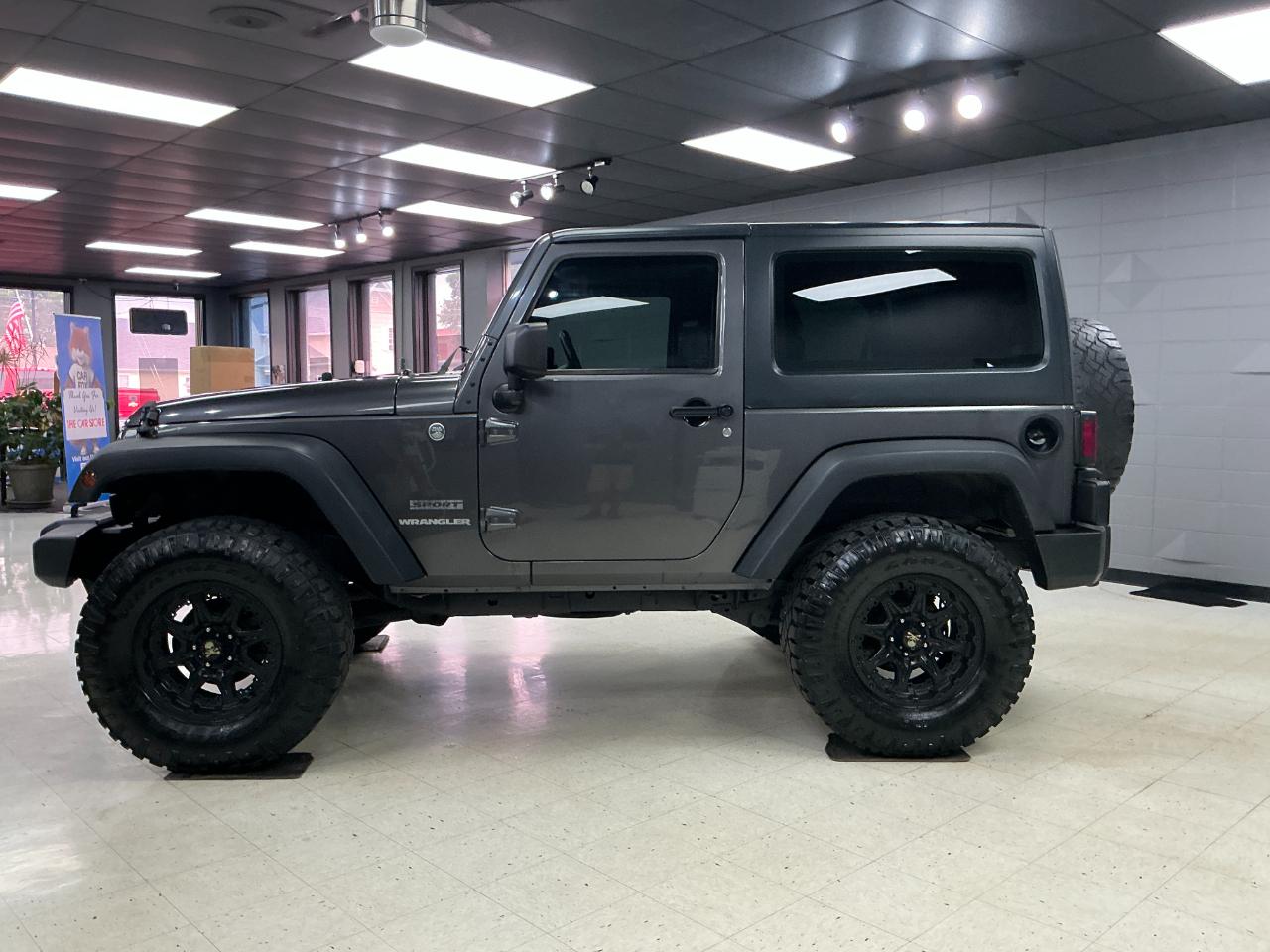 Jeep Wrangler 4WD 2dr Sport 2014